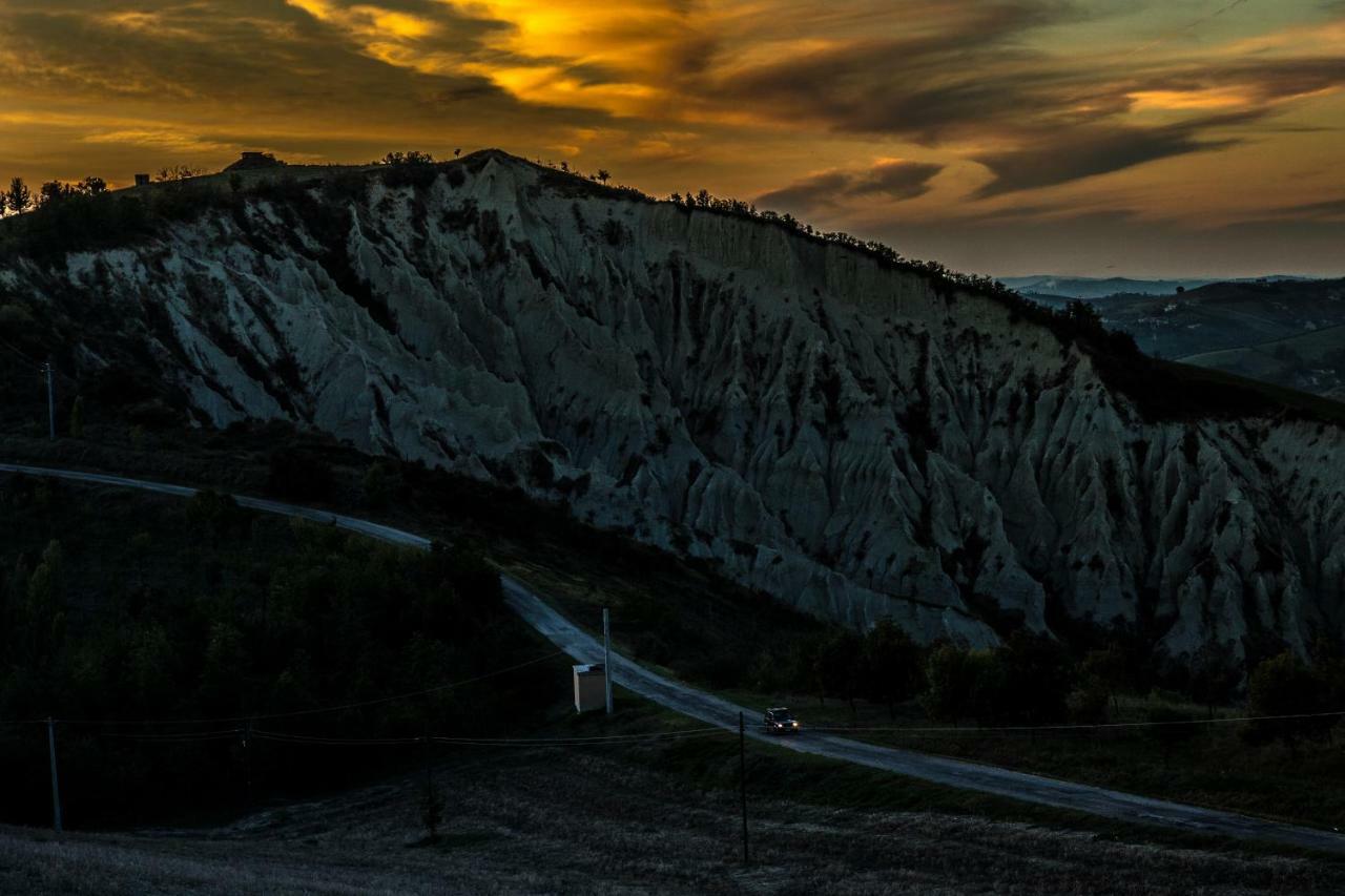 Agriturismo Terra Dei Falchi Castilenti Buitenkant foto